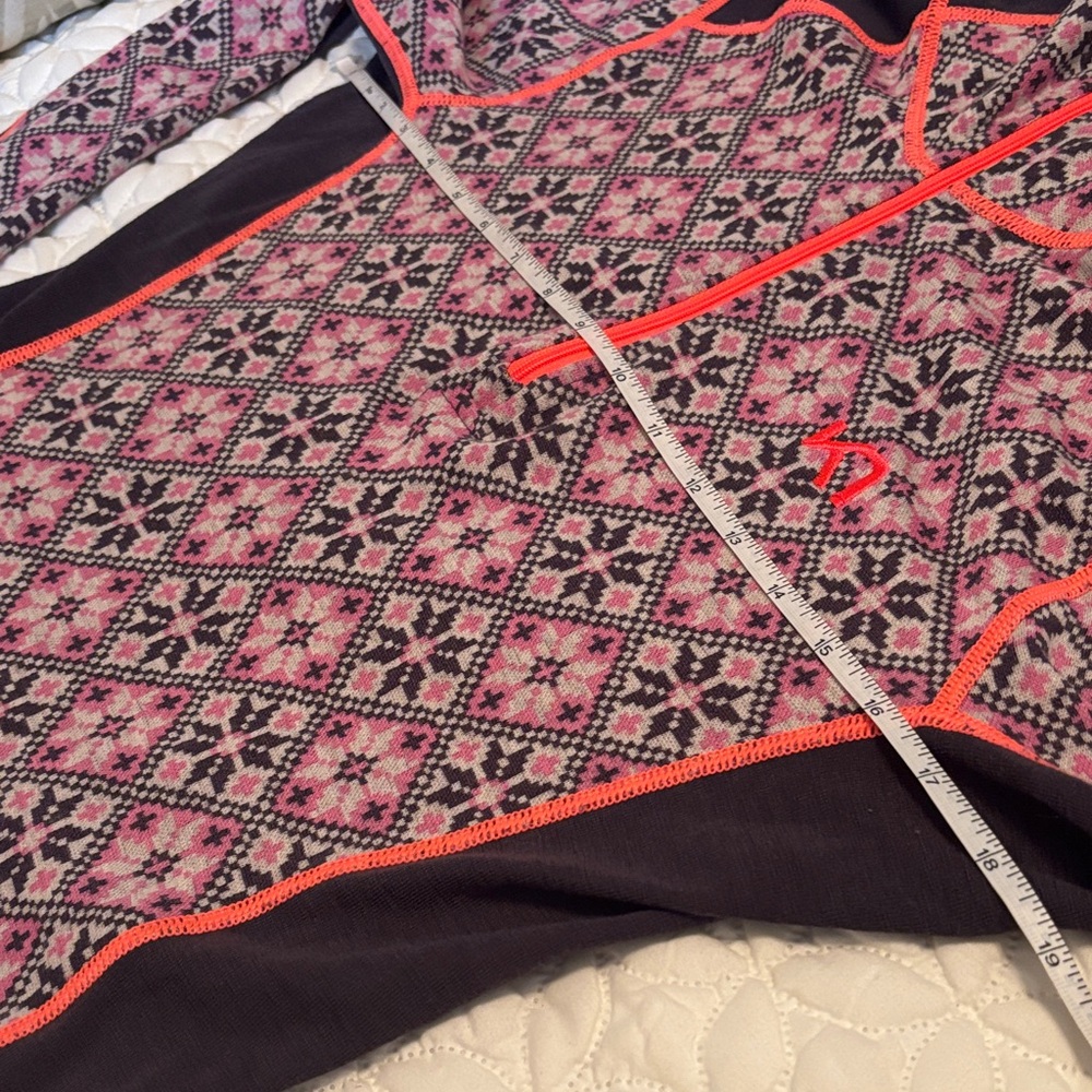 Kari Traa Pink and Black Wool Patterned Half-Zip Hoodie - Picture 7 of 10